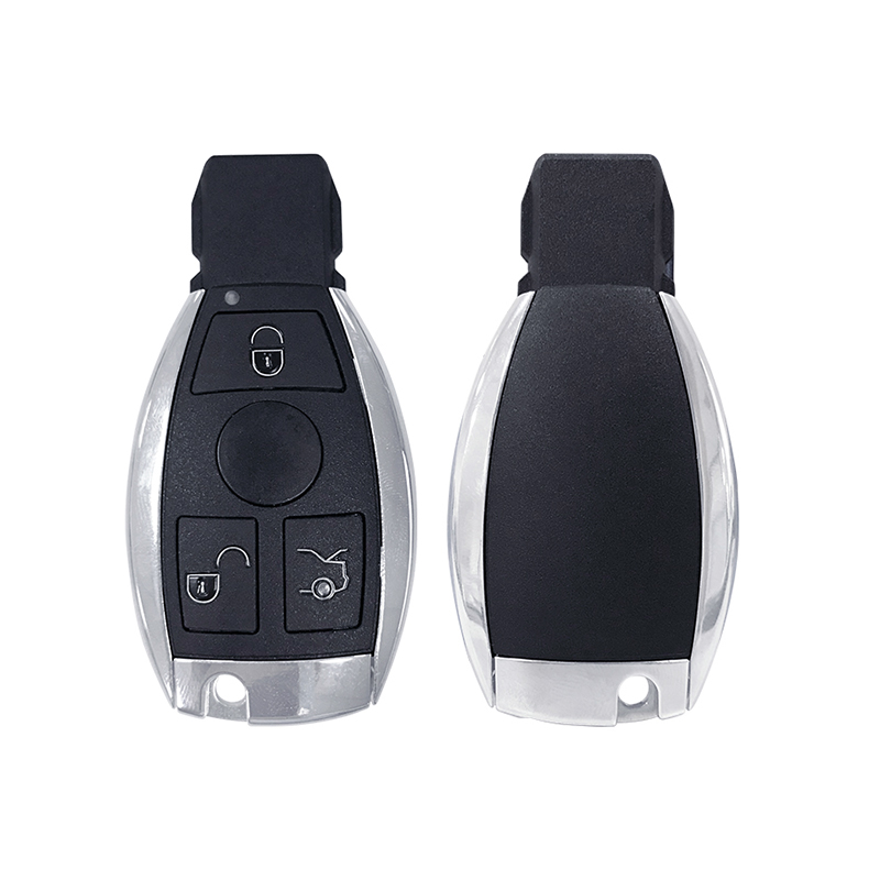 Are there any aftermarket options available for Mercedes-Benz car keys?